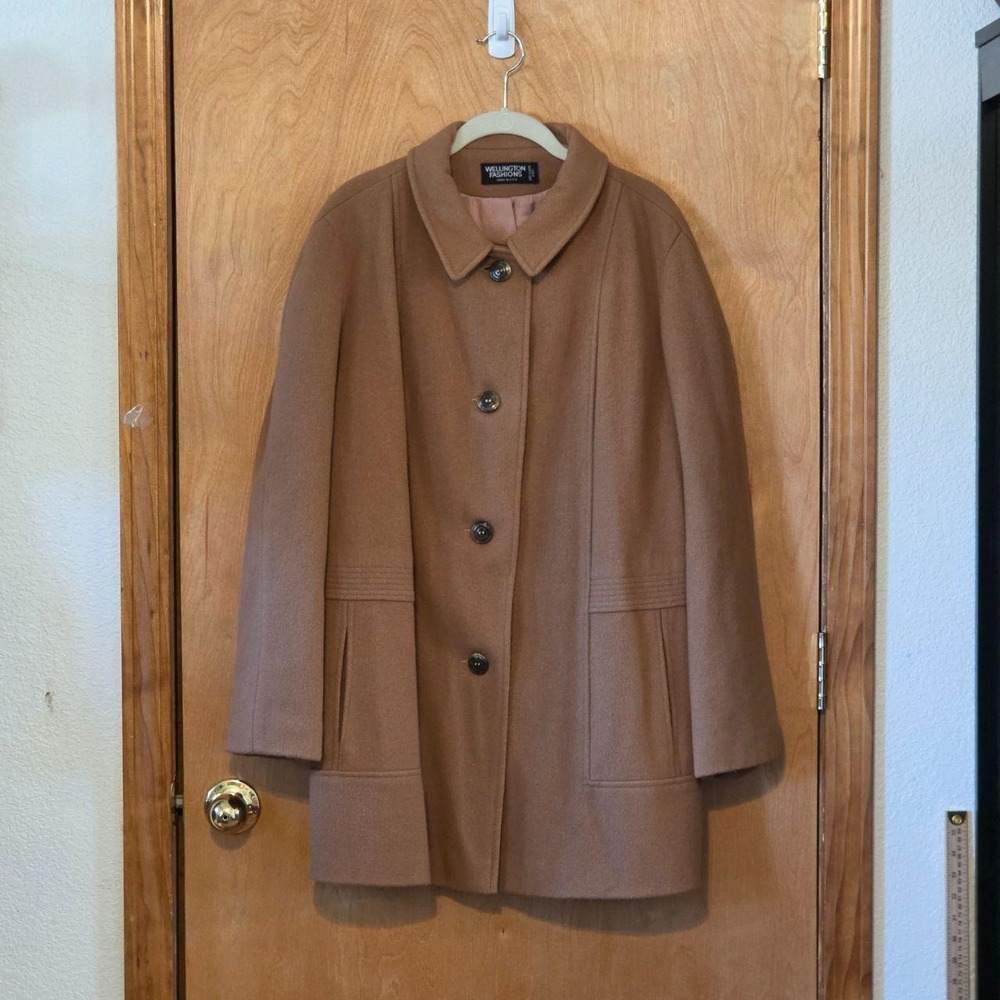 Vintage Wellington Fashions Kashmiracle Camel Trench Overcoat USA Made Large